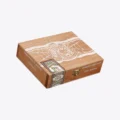 Deadwood Dominicana Pequena, closed box