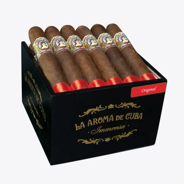 La Aroma de Cuba Immensa Box Open