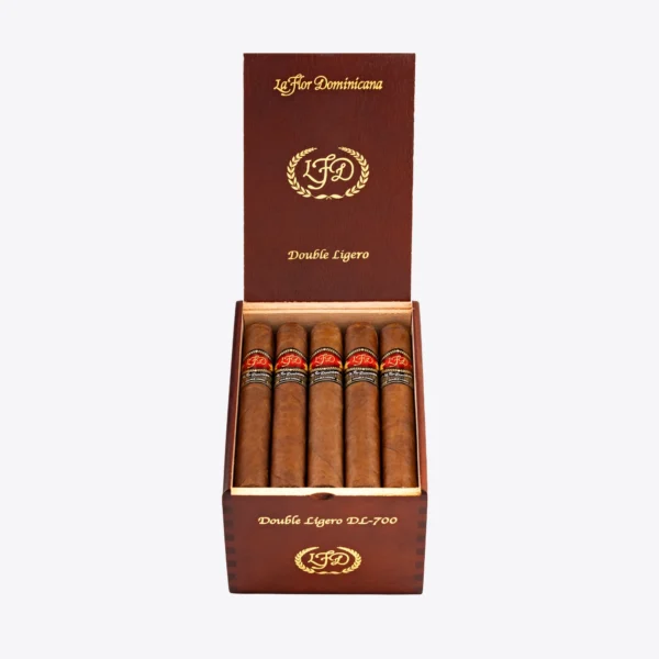 La Flor Dominicana Double Ligero DL 700 Box Open La Flor Dominicana Double Ligero DL 700 Box Open