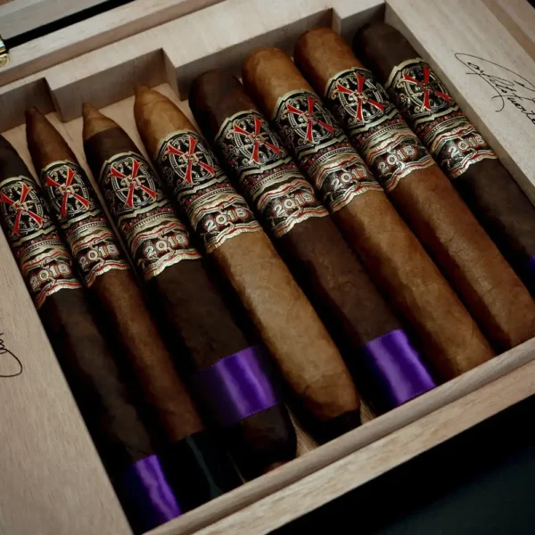 Opus X 8 Heaven and Earth Red Macassar