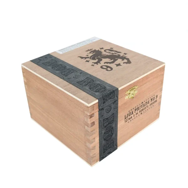 Liga Privada No. 9 Robusto Box Closed Liga Privada No. 9 Robusto Box Closed