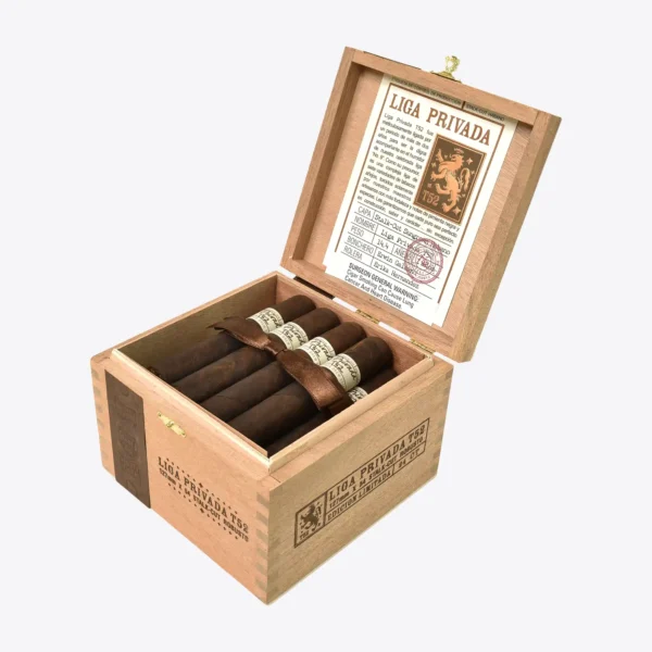 Liga Privada T52 Robusto Box Open