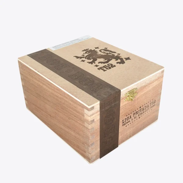 Liga Privada T52 Toro Box Closed