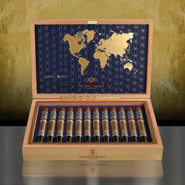 Fuente The OpusX Society Gold & Bullet Box Open