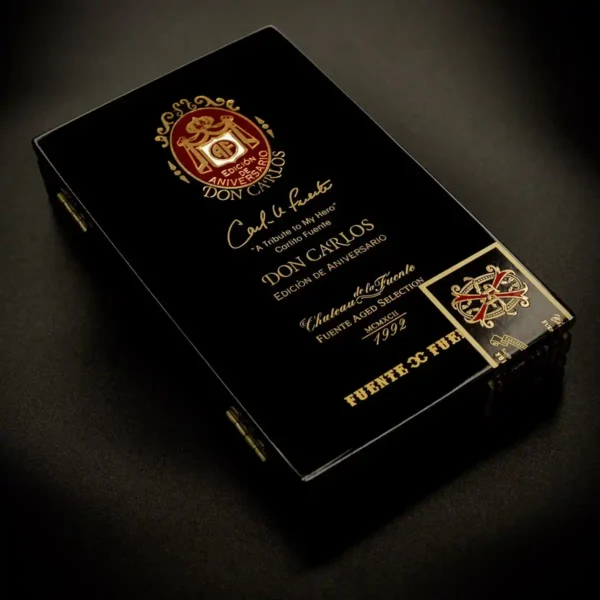 Don Carlos Edicion de Anniversario 5 Cigar Assortment Closed