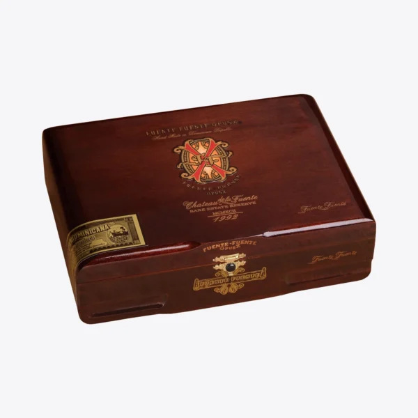 Arturo Fuente Opus X Fuente Fuente box, closed