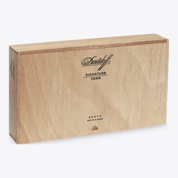 Davidoff Signature Toro Box of 25 Davidoff Signature Toro box of 25 cigars