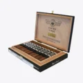 Joya de Nicaragua Cuatro Cinco Doble Robusto Box Open