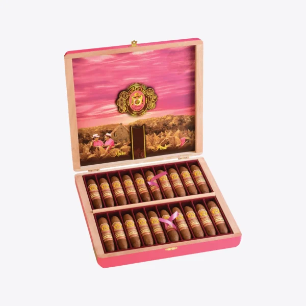 Arturo Fuente Rare Pink VS Queen of Hearts Open Box