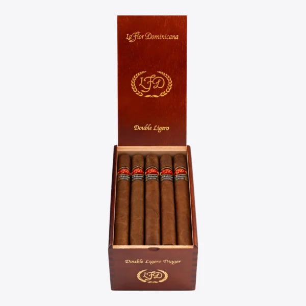 La Flor Dominicana Double Ligero Digger Box Open La Flor Dominicana Double Ligero Digger box, open